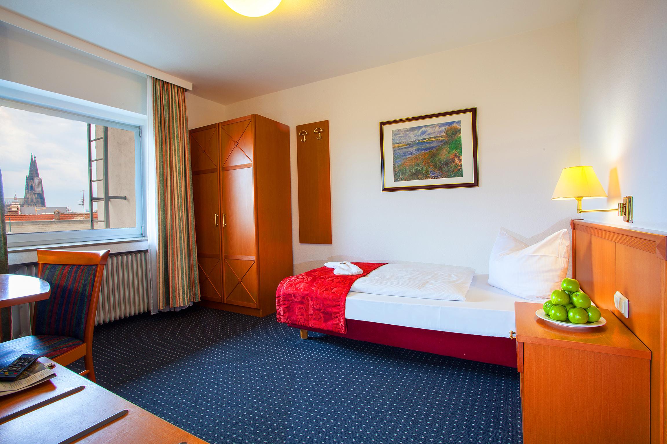 Ina Hotel Royal Cologne Exterior photo